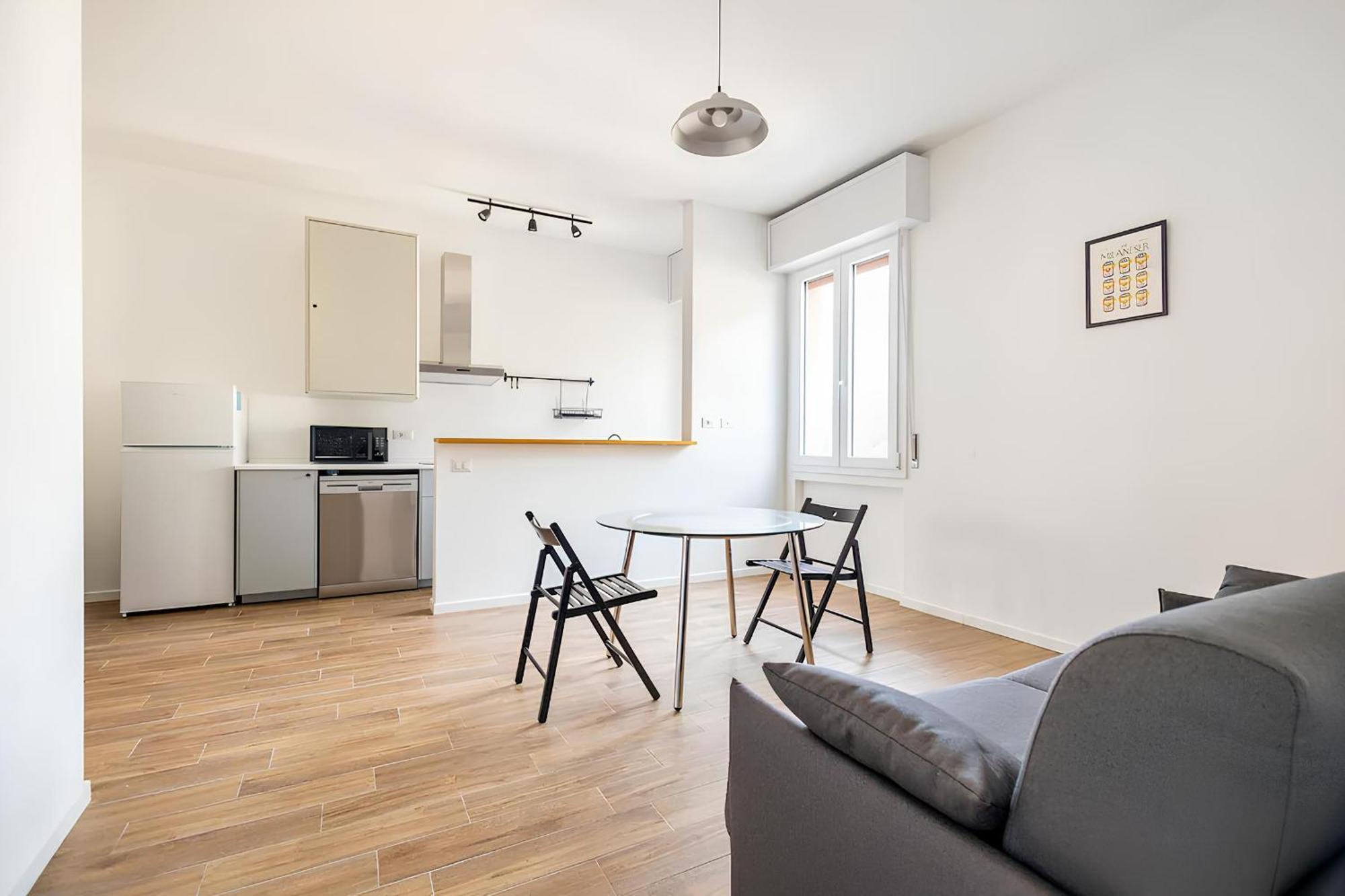 Santa Giulia Suite - 15 Minutes From City Centre Milano Esterno foto