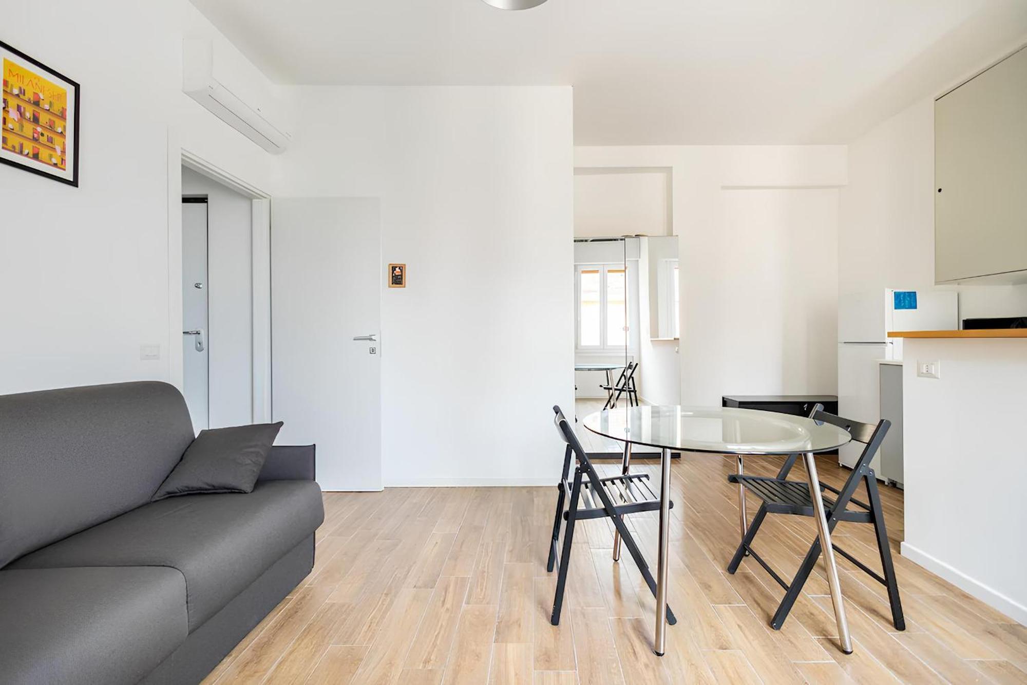 Santa Giulia Suite - 15 Minutes From City Centre Milano Esterno foto